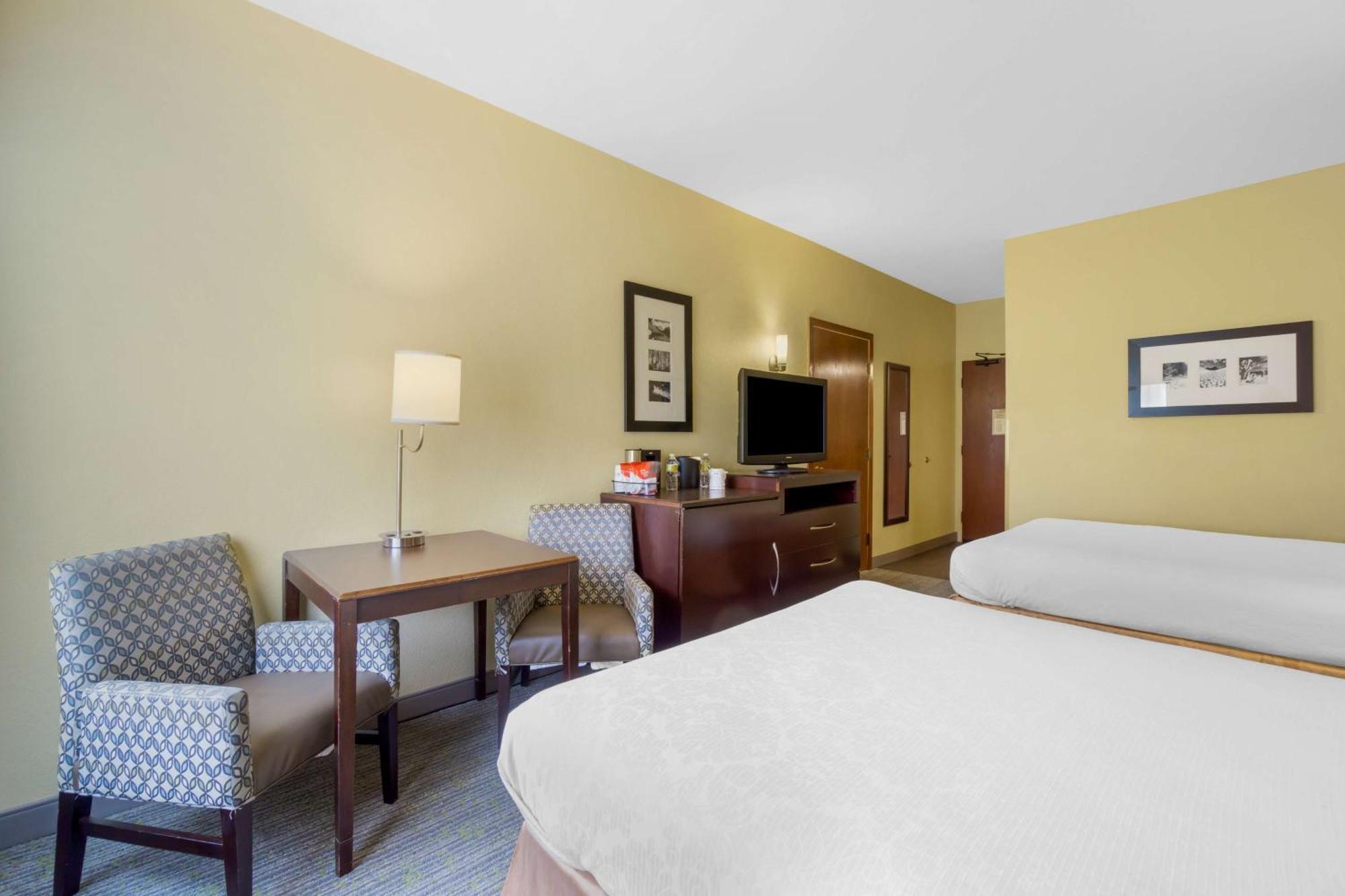 Best Western Plus Plaza By The Green Kent Esterno foto